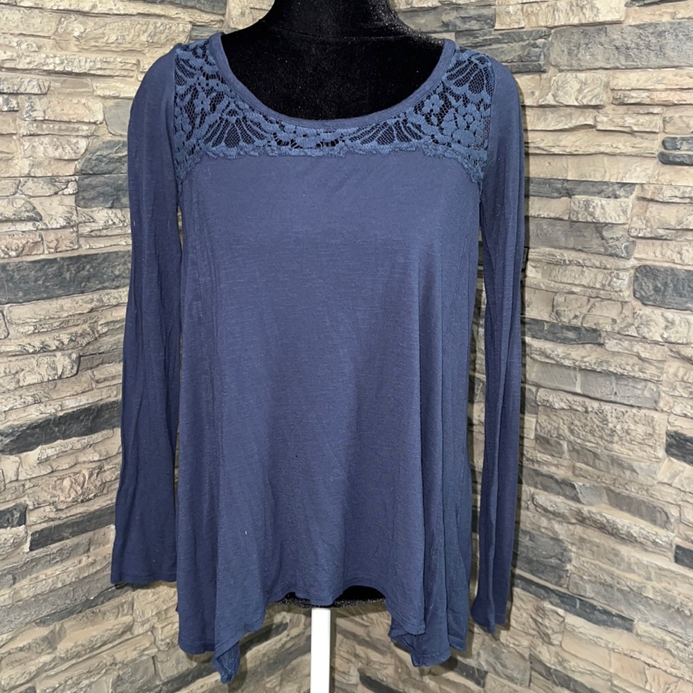 Hollister Blouse